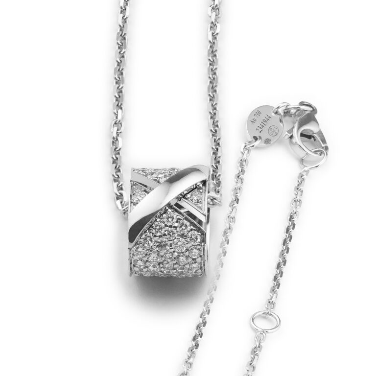 PENDENTIF LIENS EVIDENCE EN OR GRIS PAVE DIAMANTS